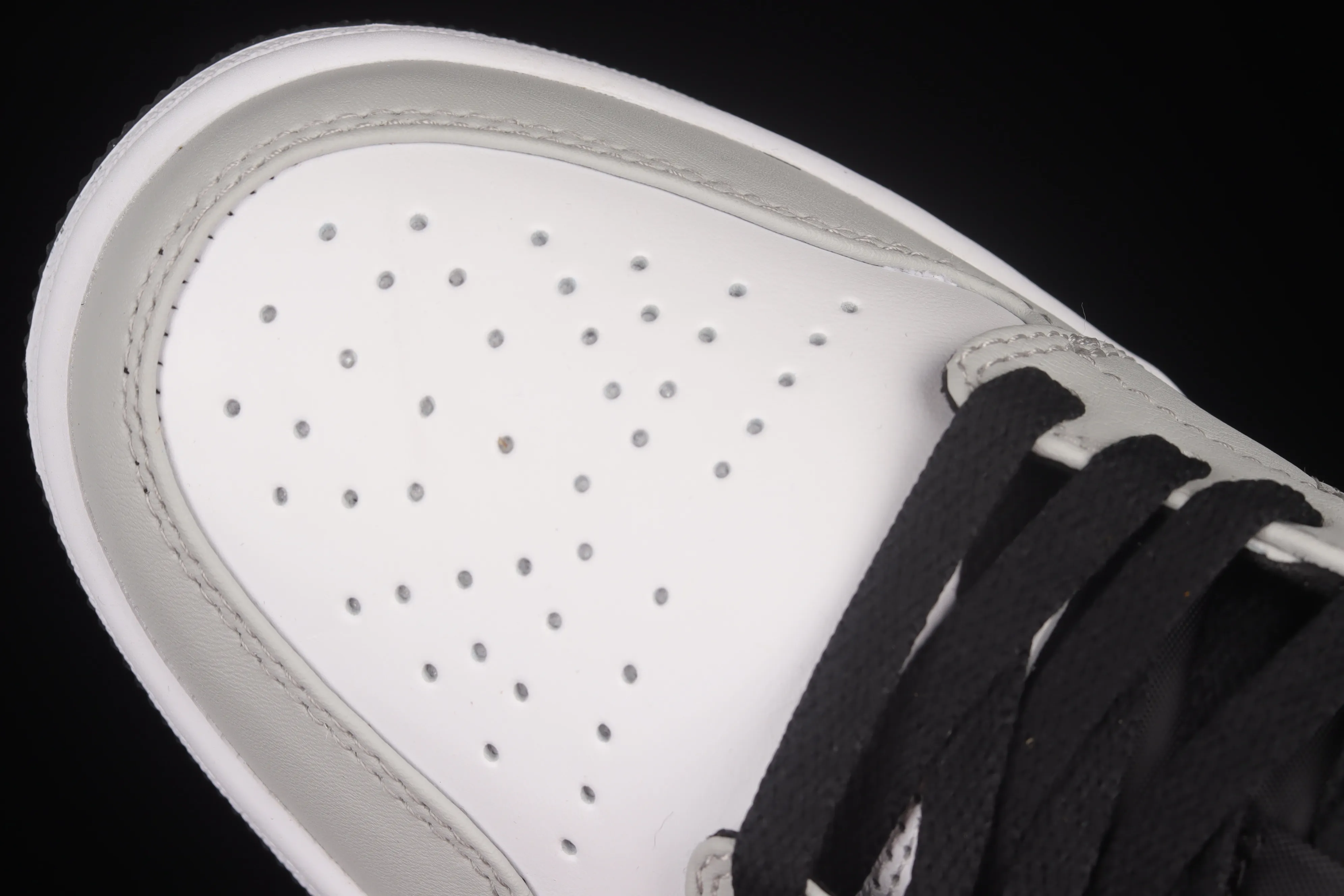 All Categories Air Jordan Jordan Series Basketball Shoes Air Jordan 1 Low Air Jordan 1 Low AJ1 Joe 1 White Black Pink Sports Culture Basketball Shoes 553558-062